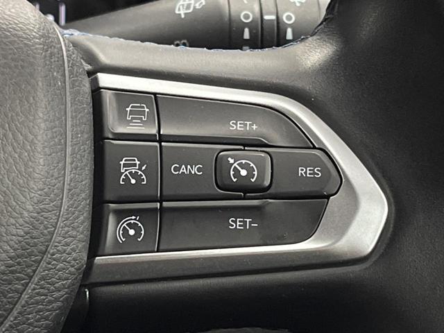 ジープ・コンパス ロンジチュード 純正ナビ Applecarplay フルセグ バックカメラ アダプティブクルーズコントロール ブラインドスポットモニター LEDヘッドライト LEDフォグライト 黒ハーフレザーシート オートエアコン(7枚目)