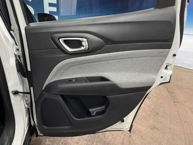 ジープ・コンパス ロンジチュード 純正ナビ Applecarplay フルセグ バックカメラ アダプティブクルーズコントロール ブラインドスポットモニター LEDヘッドライト LEDフォグライト 黒ハーフレザーシート オートエアコン(39枚目)