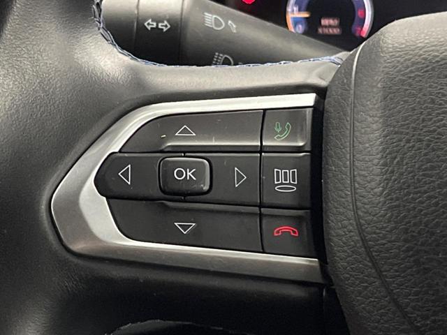 ジープ・コンパス ロンジチュード 純正ナビ Applecarplay フルセグ バックカメラ アダプティブクルーズコントロール ブラインドスポットモニター LEDヘッドライト LEDフォグライト 黒ハーフレザーシート オートエアコン(55枚目)