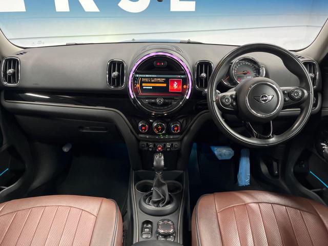 ＭＩＮＩ クーパーＤ　クロスオーバー　ペッパーパッケージ　純正ナビ　アダプティブクルーズコントロール　ＬＥＤヘッドライト　ＬＥＤフォグライト　パワーバックドア　デュアルオートエアコン　コンフォートアクセス　Ｂｌｕｅｔｏｏｔｈ　ＥＴＣ（2枚目）