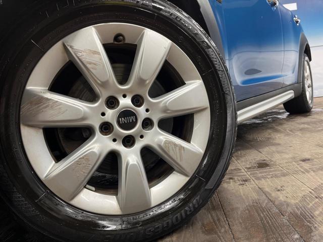 ＭＩＮＩ クーパーＤ　クロスオーバー　ペッパーパッケージ　純正ナビ　アダプティブクルーズコントロール　ＬＥＤヘッドライト　ＬＥＤフォグライト　パワーバックドア　デュアルオートエアコン　コンフォートアクセス　Ｂｌｕｅｔｏｏｔｈ　ＥＴＣ（15枚目）