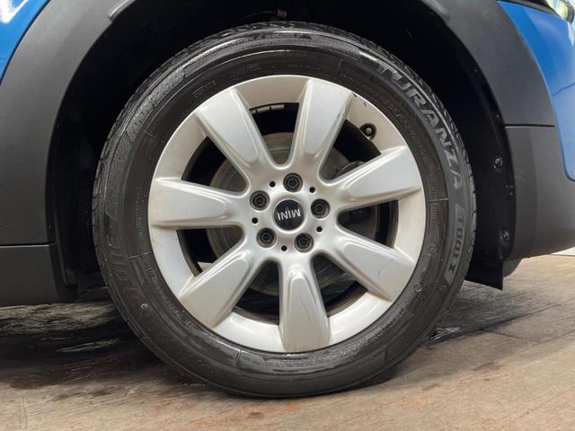 ＭＩＮＩ クーパーＤ　クロスオーバー　ペッパーパッケージ　純正ナビ　アダプティブクルーズコントロール　ＬＥＤヘッドライト　ＬＥＤフォグライト　パワーバックドア　デュアルオートエアコン　コンフォートアクセス　Ｂｌｕｅｔｏｏｔｈ　ＥＴＣ（30枚目）