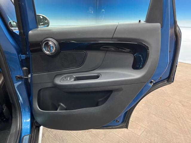 ＭＩＮＩ クーパーＤ　クロスオーバー　ペッパーパッケージ　純正ナビ　アダプティブクルーズコントロール　ＬＥＤヘッドライト　ＬＥＤフォグライト　パワーバックドア　デュアルオートエアコン　コンフォートアクセス　Ｂｌｕｅｔｏｏｔｈ　ＥＴＣ（37枚目）