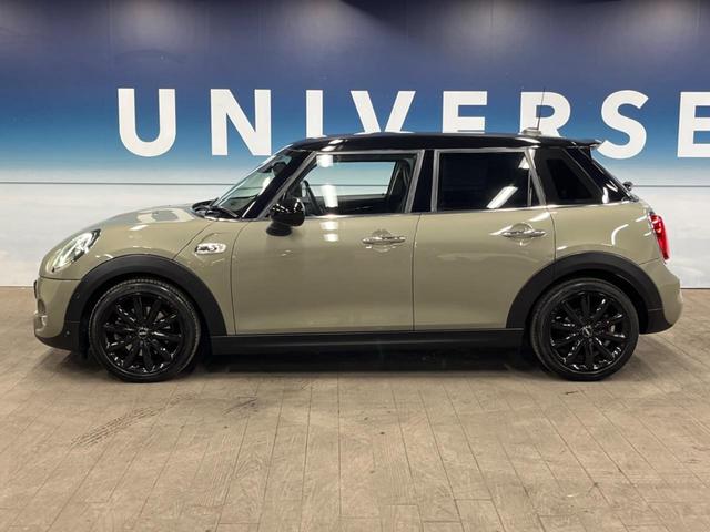 MINI クーパーSD 5ドア カメラ/パーキングアシストパッケージ ペッパーパッケージ LEDヘッドランプ ユニオンジャックデザインテールランプ 純正ナビ アクティブクルーズコントロール インテリジェントセーフティ 禁煙車(26枚目)