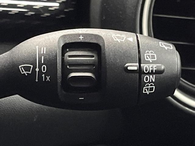 ＭＩＮＩ クーパーＳ　５ドア　純正ナビ　ＬＥＤヘッドライト　ＬＥＤフォグライト　デュアルオートエアコン　純正１６インチアルミホイール　Ｂｌｕｅｔｏｏｔｈ　ＥＴＣ　禁煙車　盗難防止装置　アイドリングストップ　横滑防止装置（46枚目）