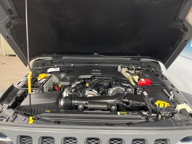 ジープ・ラングラーアンリミテッド ルビコン 純正ナビ フルセグ フロント・サイド・バックカメラ アダプティブクルーズコントロール ブラインドスポットモニター パークセンサー 黒革シート シートヒーター LEDヘッドライト LEDフォグライト(19枚目)