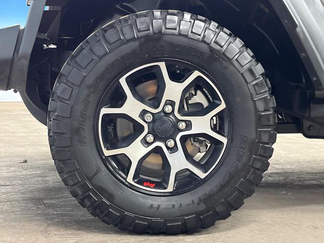 ジープ・ラングラーアンリミテッド ルビコン 純正ナビ フルセグ フロント・サイド・バックカメラ アダプティブクルーズコントロール ブラインドスポットモニター パークセンサー 黒革シート シートヒーター LEDヘッドライト LEDフォグライト(34枚目)