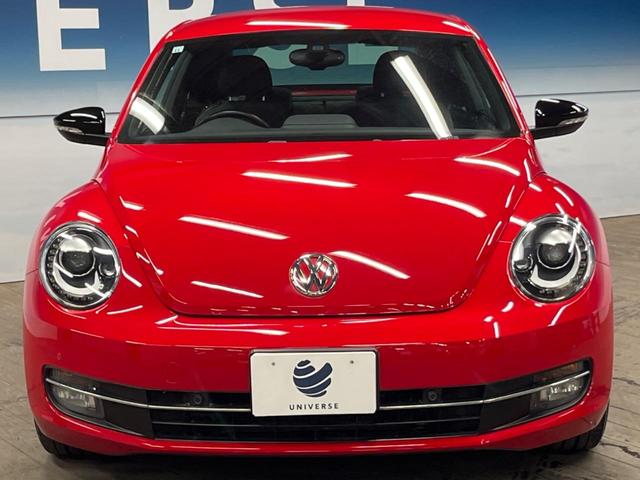 ザ・ビートル ターボ　クールスターパッケージ（ＨＩＤヘッドライト　オートライト　プライバシーガラス）　純正ナビ　フルセグ　Ｂｌｕｅｔｏｏｔｈ　バックカメラ　パークセンサー　スマートエントリー　純正１８インチアルミホイール（15枚目）