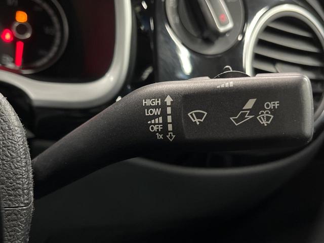 ザ・ビートル ターボ　クールスターパッケージ（ＨＩＤヘッドライト　オートライト　プライバシーガラス）　純正ナビ　フルセグ　Ｂｌｕｅｔｏｏｔｈ　バックカメラ　パークセンサー　スマートエントリー　純正１８インチアルミホイール（47枚目）