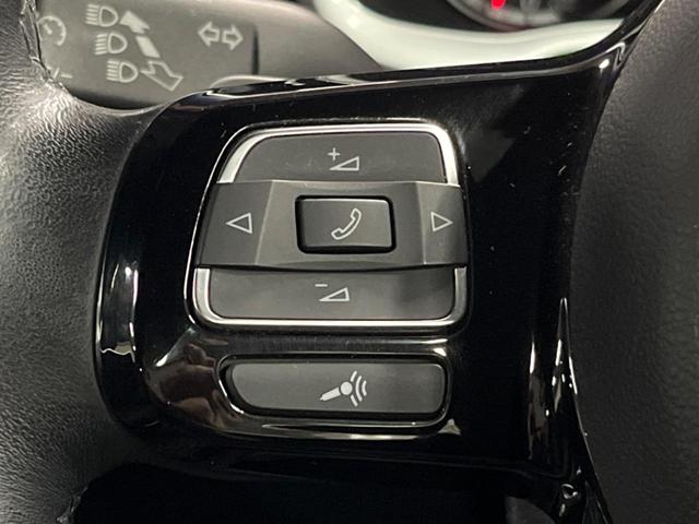 ザ・ビートル ターボ　クールスターパッケージ（ＨＩＤヘッドライト　オートライト　プライバシーガラス）　純正ナビ　フルセグ　Ｂｌｕｅｔｏｏｔｈ　バックカメラ　パークセンサー　スマートエントリー　純正１８インチアルミホイール（48枚目）