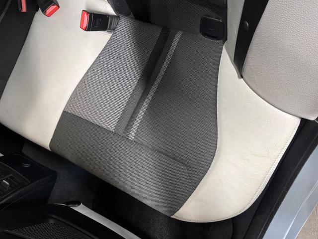 １シリーズ １１８ｄ　スタイル　パーキングサポートパッケージ　コンフォートパッケージ　純正ＨＤＤナビ　バックカメラ　クリアランスソナー　Ｂｌｕｅｔｏｏｔｈ　テレビチューナー　パスクロス／革コンビシート　ＬＥＤヘッドライト　禁煙車（35枚目）
