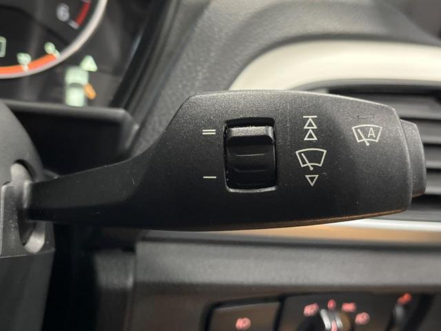 １シリーズ １１８ｄ　スタイル　パーキングサポートパッケージ　コンフォートパッケージ　純正ＨＤＤナビ　バックカメラ　クリアランスソナー　Ｂｌｕｅｔｏｏｔｈ　テレビチューナー　パスクロス／革コンビシート　ＬＥＤヘッドライト　禁煙車（51枚目）