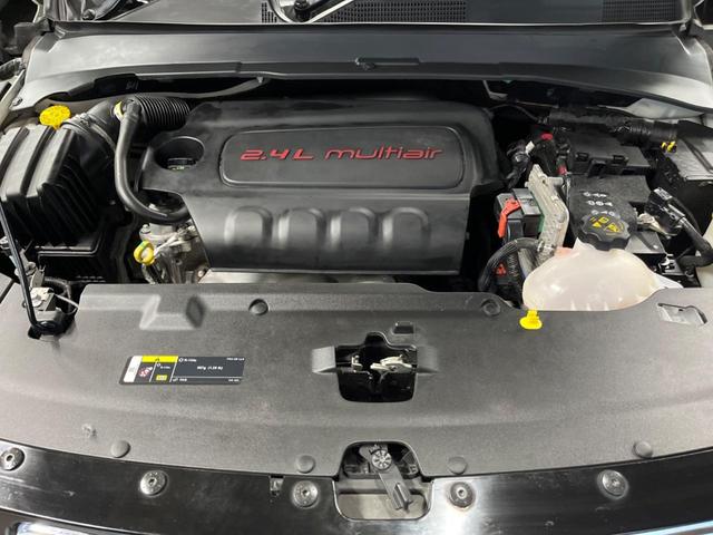 ジープ・コンパス リミテッド　ブラックルーフエディション　純正ナビ　Ａｐｐｌｅｃａｒｐｌａｙ　フルセグ　バックカメラ　アダプティブクルーズコントロール　ブラインドスポットモニター　パークセンサー　ハーフレザーシート　シートヒーター　オートハイビーム　ＥＴＣ（19枚目）