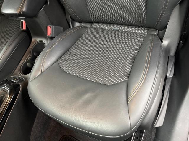 ジープ・コンパス リミテッド　ブラックルーフエディション　純正ナビ　Ａｐｐｌｅｃａｒｐｌａｙ　フルセグ　バックカメラ　アダプティブクルーズコントロール　ブラインドスポットモニター　パークセンサー　ハーフレザーシート　シートヒーター　オートハイビーム　ＥＴＣ（28枚目）