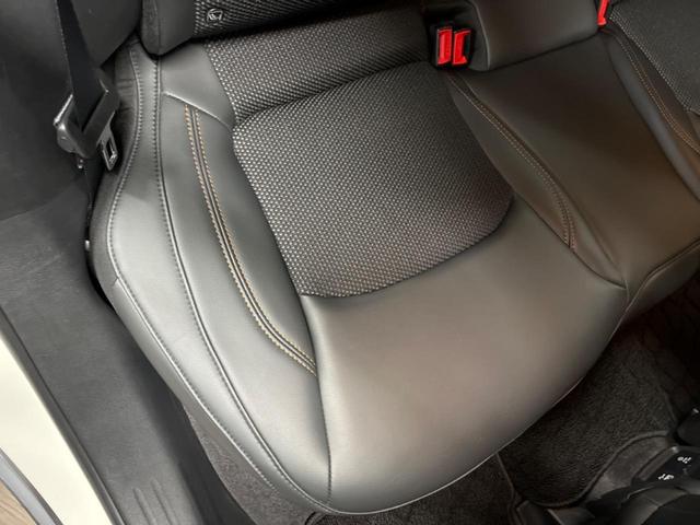 ジープ・コンパス リミテッド　ブラックルーフエディション　純正ナビ　Ａｐｐｌｅｃａｒｐｌａｙ　フルセグ　バックカメラ　アダプティブクルーズコントロール　ブラインドスポットモニター　パークセンサー　ハーフレザーシート　シートヒーター　オートハイビーム　ＥＴＣ（29枚目）