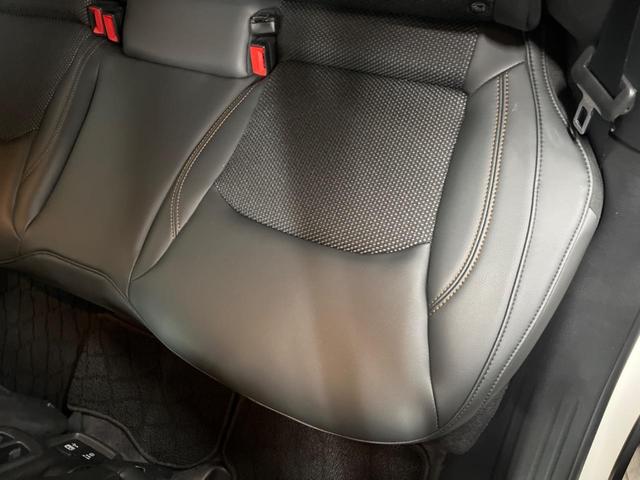 ジープ・コンパス リミテッド　ブラックルーフエディション　純正ナビ　Ａｐｐｌｅｃａｒｐｌａｙ　フルセグ　バックカメラ　アダプティブクルーズコントロール　ブラインドスポットモニター　パークセンサー　ハーフレザーシート　シートヒーター　オートハイビーム　ＥＴＣ（30枚目）