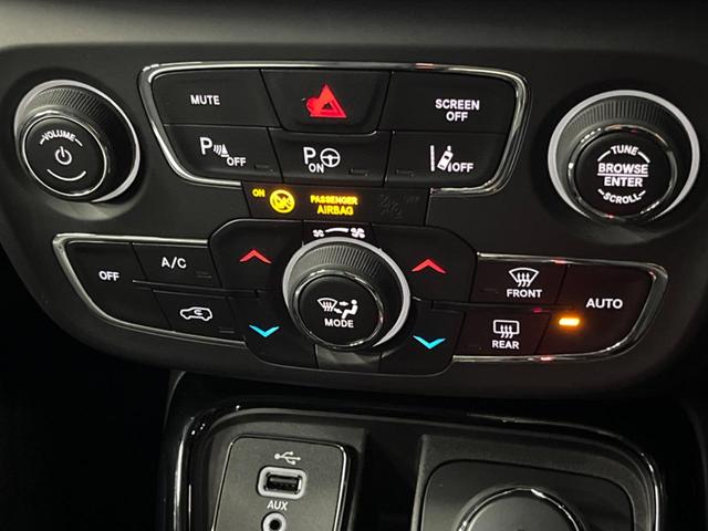 ジープ・コンパス リミテッド　ブラックルーフエディション　純正ナビ　Ａｐｐｌｅｃａｒｐｌａｙ　フルセグ　バックカメラ　アダプティブクルーズコントロール　ブラインドスポットモニター　パークセンサー　ハーフレザーシート　シートヒーター　オートハイビーム　ＥＴＣ（44枚目）