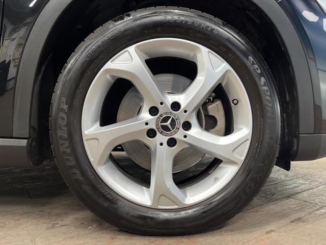 ＧＬＡクラス ＧＬＡ２２０　４マチック　プレミアムパッケージ　パノラミックスライディングルーフ　レーダーセーフティパッケージ　ｈａｒｍａｎ／ｋａｒｄｏｎサウンド　純正ナビ　地デジ　リアビューカメラ　パークトロニック　パワーバックドア　ＥＴＣ（35枚目）