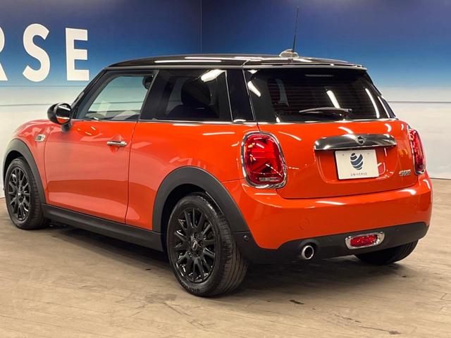 MINI クーパー 3ドア LEDライトパッケージ カメラ/パーキングサポートパッケージ ペッパーパッケージ 合皮シート 純正HDDナビ インテリジェントセーフティ コンフォートアクセス デュアルオートエアコン(18枚目)