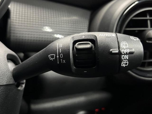 MINI クーパー 3ドア LEDライトパッケージ カメラ/パーキングサポートパッケージ ペッパーパッケージ 合皮シート 純正HDDナビ インテリジェントセーフティ コンフォートアクセス デュアルオートエアコン(47枚目)