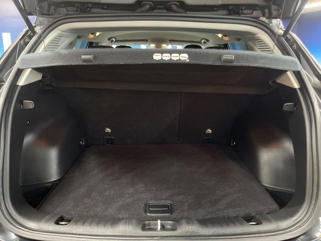 ジープ・コンパス スポーツ　クルーズコントロール　ディスプレイオーディオ　純正１６インチアルミ　Ｂｌｕｅｔｏｏｔｈ　デュアルオートエアコン　コーナーセンサー　ＥＴＣ（12枚目）