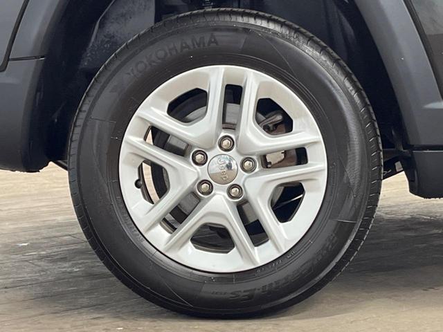 ジープ・コンパス スポーツ　クルーズコントロール　ディスプレイオーディオ　純正１６インチアルミ　Ｂｌｕｅｔｏｏｔｈ　デュアルオートエアコン　コーナーセンサー　ＥＴＣ（38枚目）