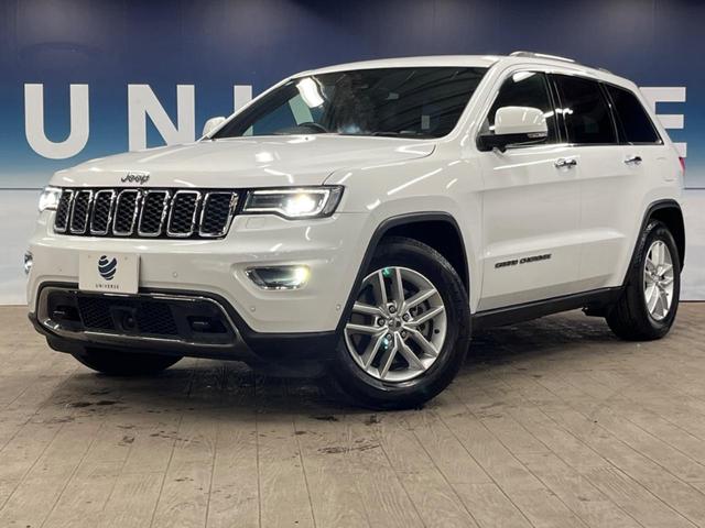 ジープ・グランドチェロキー リミテッド　純正ナビ　地デジ　リアビューカメラ　アダプティブクルーズコントロール　ブラインドスポットモニター　ベンチレーション　純正１８インチアルミ　パワーバックドア　ＨＩＤヘッドランプ　ＡＬＰＩＮＥ製サウンド（22枚目）