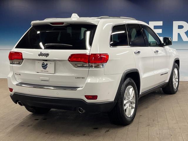 ジープ・グランドチェロキー リミテッド　純正ナビ　地デジ　リアビューカメラ　アダプティブクルーズコントロール　ブラインドスポットモニター　ベンチレーション　純正１８インチアルミ　パワーバックドア　ＨＩＤヘッドランプ　ＡＬＰＩＮＥ製サウンド（23枚目）