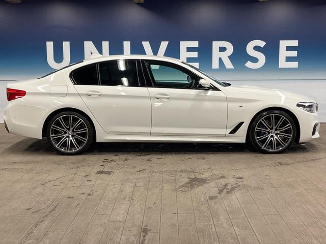5シリーズ 540i xDrive Mスポーツ イノベーションパッケージ コンフォートパッケージ 純正ナビ 3Dビューカメラ フルセグ アクティブクルーズコントロール パークディスタンスコントロール 黒革シート シートヒーター パワーシート ETC(26枚目)