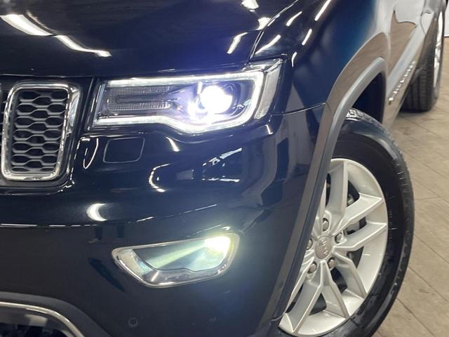 ジープ・グランドチェロキー リミテッド　純正ナビ　リアビューカメラ　アダプティブクルーズコントロール　パークセンサー　ブラインドスポットモニター　黒革シート　シートヒーター　パワーシート　フルセグＴＶ　ＥＴＣ　Ｂｌｕｅｔｏｏｔｈ（14枚目）