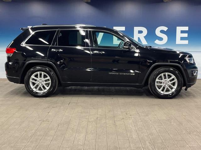 ジープ・グランドチェロキー リミテッド　純正ナビ　リアビューカメラ　アダプティブクルーズコントロール　パークセンサー　ブラインドスポットモニター　黒革シート　シートヒーター　パワーシート　フルセグＴＶ　ＥＴＣ　Ｂｌｕｅｔｏｏｔｈ（26枚目）