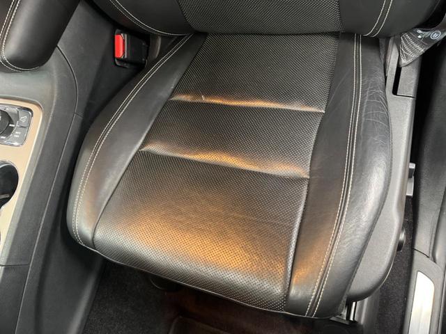 ジープ・グランドチェロキー リミテッド　純正ナビ　リアビューカメラ　アダプティブクルーズコントロール　パークセンサー　ブラインドスポットモニター　黒革シート　シートヒーター　パワーシート　フルセグＴＶ　ＥＴＣ　Ｂｌｕｅｔｏｏｔｈ（39枚目）