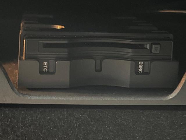 ジープ・グランドチェロキー リミテッド　純正ナビ　リアビューカメラ　アダプティブクルーズコントロール　パークセンサー　ブラインドスポットモニター　黒革シート　シートヒーター　パワーシート　フルセグＴＶ　ＥＴＣ　Ｂｌｕｅｔｏｏｔｈ（45枚目）