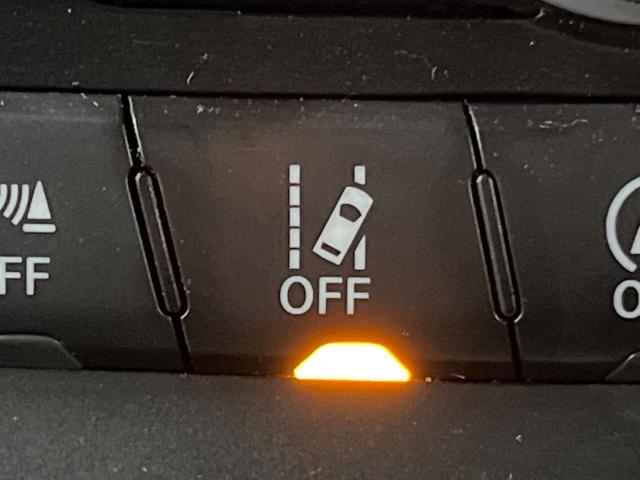 ジープ・グランドチェロキー リミテッド　純正ナビ　リアビューカメラ　アダプティブクルーズコントロール　パークセンサー　ブラインドスポットモニター　黒革シート　シートヒーター　パワーシート　フルセグＴＶ　ＥＴＣ　Ｂｌｕｅｔｏｏｔｈ（58枚目）