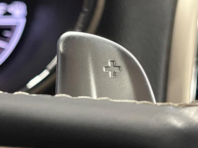 ジープ・グランドチェロキー リミテッド　純正ナビ　リアビューカメラ　アダプティブクルーズコントロール　パークセンサー　ブラインドスポットモニター　黒革シート　シートヒーター　パワーシート　フルセグＴＶ　ＥＴＣ　Ｂｌｕｅｔｏｏｔｈ（66枚目）