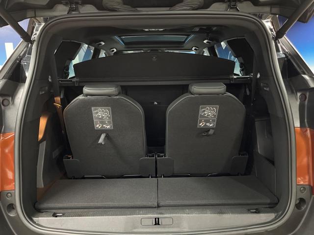 ●トランクルーム：趣味が広がる収容スペース！これだけの広さがあればお買い物やレジャーなどにも最適です！使用感も少なくきれいな状態を維持しております。