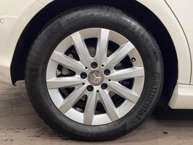 Ｂクラス Ｂ１８０　サンルーフ　茶革シート　ベーシックパッケージプラス　レーダーセーフティパッケージ　純正ナビ　バックカメラ　ディストロニック　シートヒーター　メモリー付パワーシート　ＬＥＤヘッドランプ　パークトロニック（30枚目）