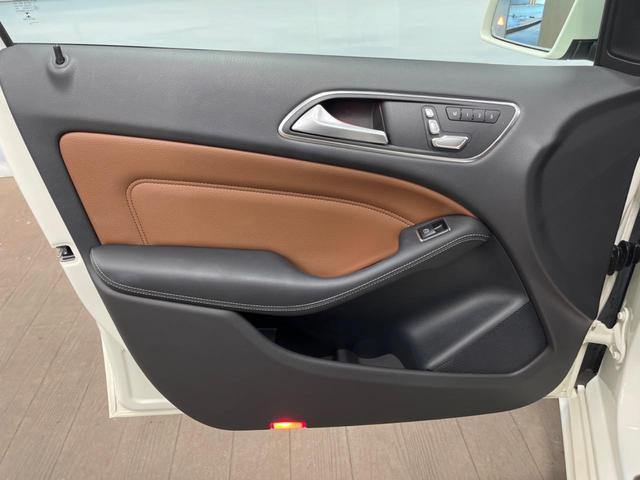 Ｂクラス Ｂ１８０　サンルーフ　茶革シート　ベーシックパッケージプラス　レーダーセーフティパッケージ　純正ナビ　バックカメラ　ディストロニック　シートヒーター　メモリー付パワーシート　ＬＥＤヘッドランプ　パークトロニック（31枚目）