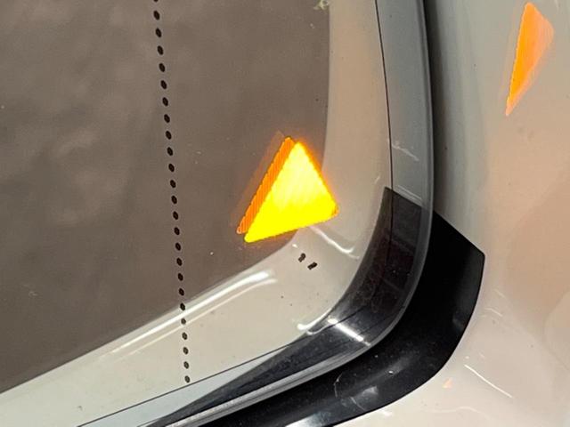 Ｂクラス Ｂ１８０　サンルーフ　茶革シート　ベーシックパッケージプラス　レーダーセーフティパッケージ　純正ナビ　バックカメラ　ディストロニック　シートヒーター　メモリー付パワーシート　ＬＥＤヘッドランプ　パークトロニック（41枚目）