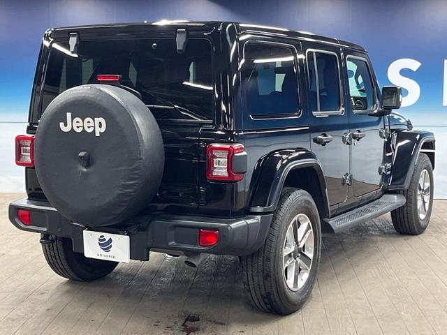 ジープ・ラングラーアンリミテッド サハラ　革シート　Ｕコネクトナビ　ＡｐｐｌｅＣａｒＰｌａｙ　フルセグＴＶ　Ｂｌｕｅｔｏｏｔｈ　バックカメラ　アクティブクルーズコントロール　ブラインドスポット　ＬＥＤヘッドランプ　ステアリングヒーター（23枚目）