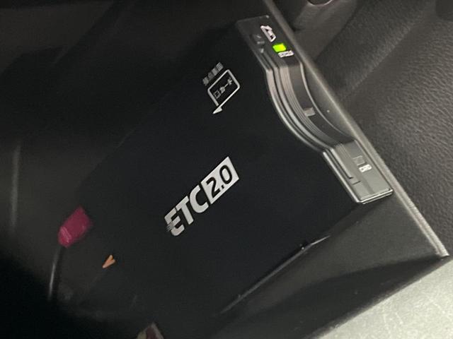 ジープ・ラングラーアンリミテッド サハラ　革シート　Ｕコネクトナビ　ＡｐｐｌｅＣａｒＰｌａｙ　フルセグＴＶ　Ｂｌｕｅｔｏｏｔｈ　バックカメラ　アクティブクルーズコントロール　ブラインドスポット　ＬＥＤヘッドランプ　ステアリングヒーター（44枚目）