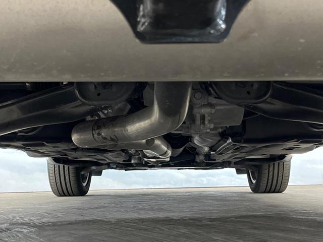 ジープ・チェロキー Ｓ－モデル　特別仕様車　黒革シート　シートベンチレーション　アダプティブクルーズコントロール　ブラインドスポットアシスト　純正ナビ　バックカメラ　シートヒーター　パワーシート　電動リアゲート　ＬＥＤヘッドライト（20枚目）