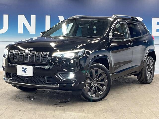 ジープ・チェロキー Ｓ－モデル　特別仕様車　黒革シート　シートベンチレーション　アダプティブクルーズコントロール　ブラインドスポットアシスト　純正ナビ　バックカメラ　シートヒーター　パワーシート　電動リアゲート　ＬＥＤヘッドライト（22枚目）