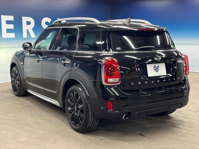 ＭＩＮＩ クーパーＤ　クロスオーバー　ペッパーパッケージ　アダプティブクルーズコントロール　インテリジェントセーフティ　純正ナビ　バックカメラ　純正黒塗装ＡＷ　電動リアゲート　Ｂｌｕｅｔｏｏｔｈ　ＬＥＤヘッドライト　アンビエントライト（18枚目）