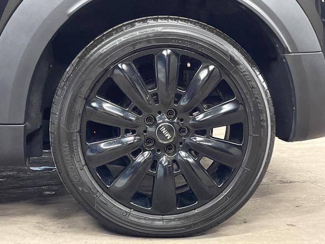 ＭＩＮＩ クーパーＤ　クロスオーバー　ペッパーパッケージ　アダプティブクルーズコントロール　インテリジェントセーフティ　純正ナビ　バックカメラ　純正黒塗装ＡＷ　電動リアゲート　Ｂｌｕｅｔｏｏｔｈ　ＬＥＤヘッドライト　アンビエントライト（37枚目）