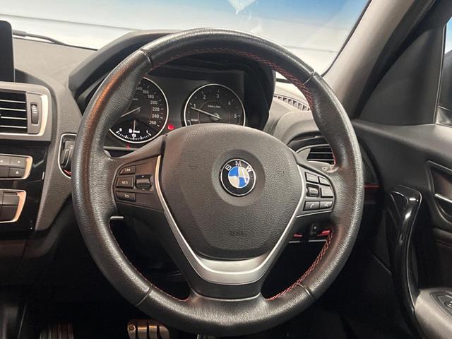 １シリーズ １１８ｄ　スタイル　パーキングサポートパッケージ　インテリジェントセーフティ　純正ナビ　バックカメラ　Ｂｌｕｅｔｏｏｔｈ　ＬＥＤヘッドライト　クルーズコントロール　ドライブモードセレクト　ＥＴＣ内蔵ルームミラー　禁煙車（11枚目）