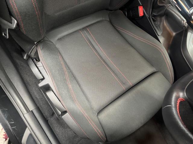 １シリーズ １１８ｄ　スタイル　パーキングサポートパッケージ　インテリジェントセーフティ　純正ナビ　バックカメラ　Ｂｌｕｅｔｏｏｔｈ　ＬＥＤヘッドライト　クルーズコントロール　ドライブモードセレクト　ＥＴＣ内蔵ルームミラー　禁煙車（27枚目）