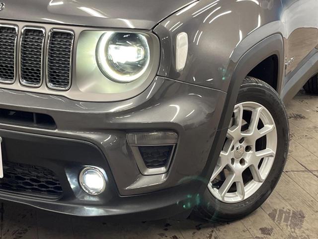 ジープ・レネゲード リミテッド　１オーナー　アダプティブクルーズコントロール　レーンアシスト　ブラインドスポットアシスト　黒革シート　シートヒーター　パワーシート　純正ナビ　ＡｐｐｌｅＣａｒＰｌａｙ　フルセグＴＶ　ＬＥＤヘッドライト（12枚目）