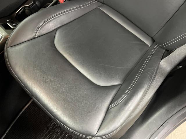 ジープ・レネゲード リミテッド　１オーナー　アダプティブクルーズコントロール　レーンアシスト　ブラインドスポットアシスト　黒革シート　シートヒーター　パワーシート　純正ナビ　ＡｐｐｌｅＣａｒＰｌａｙ　フルセグＴＶ　ＬＥＤヘッドライト（28枚目）