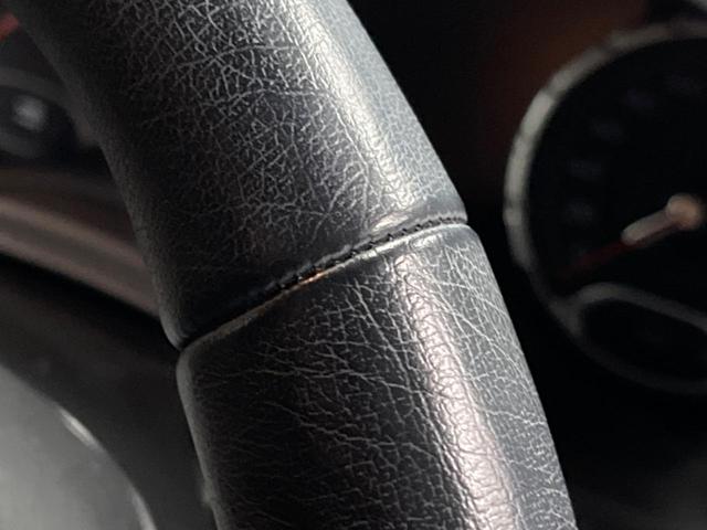 ジープ・レネゲード リミテッド　１オーナー　アダプティブクルーズコントロール　レーンアシスト　ブラインドスポットアシスト　黒革シート　シートヒーター　パワーシート　純正ナビ　ＡｐｐｌｅＣａｒＰｌａｙ　フルセグＴＶ　ＬＥＤヘッドライト（44枚目）